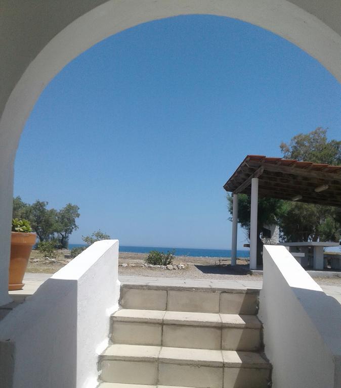 Vamare Beachfront House Gennadi Exterior foto